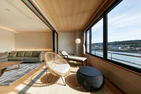 Ryokan & Sauna Yorzuya Hita