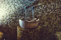 Kolizej Na Volzalnoy Hotel