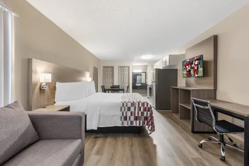 Red Roof Inn Kissimmee - 2-Star