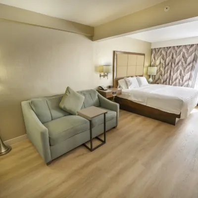 Hampton Inn Jacksonville South/I-95 at JTB Hotels near University Mall