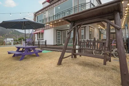 Gongju Simpyeongjae Private House Pension