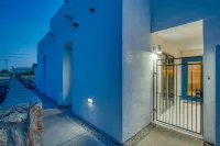 Sleek & Modern 4BR Near Fort Bliss