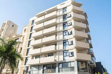 Hotel Adonis Capital