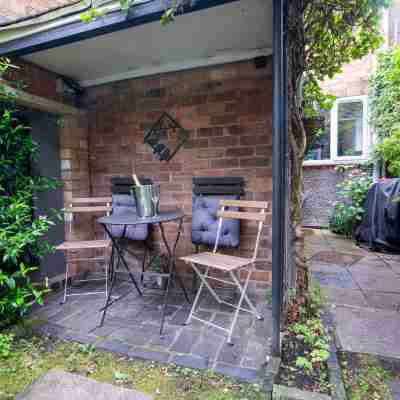 Host & Stay - Terrace House on Canal Hotel Exterior