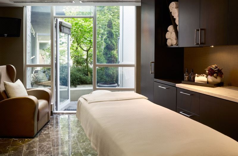 Loden Vancouver photo 3
