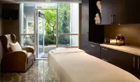 Loden Vancouver - Spa