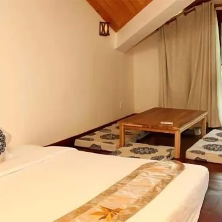 Aniise Villa Resort
