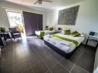 The Resort at Dolphin Heads Hotel a Blacks Beach
