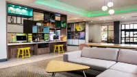 Holiday Inn & Suites Phoenix-Mesa/Chandler فنادق في ميسا