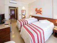 Hotel Carlton Plaza Hotels near Train Station