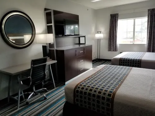 HomeBridge Inn and Suites Hotels in Beaumont
