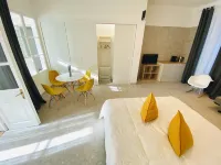 クロップス シティ ステイ のホテル