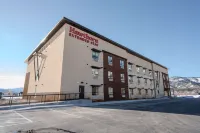 Hawthorn Extended Stay by Wyndham Alpine فنادق في Alpine Northwest