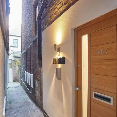 Host & Stay | Apartment Two, Hudsons Yard House Отели рядом с достопримечательностью «Whalebone Arch»