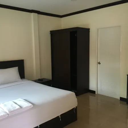 Sai Kaew House Отели рядом с достопримечательностью «Пляж Сай-Кео»
