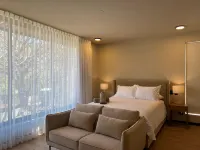 BEE Suites San José - Santa Ana - 3 stelle