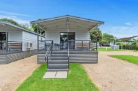 Big4 Ingenia Holidays Wagga Wagga Hotels in Gumly Gumly