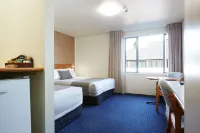 Ventura Inn & Suites Hamilton Hotels near Hamilton Gardens