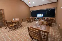 Traveller Lodge Ngapali by River Top - 旅館 - 早餐
