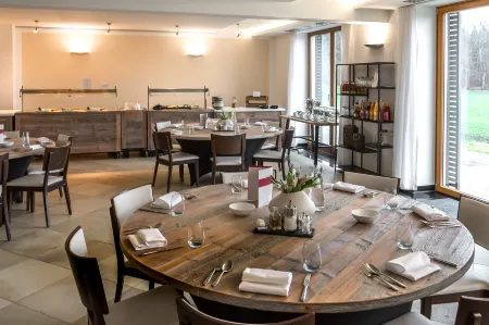 Hofgut Algertshausen Отели в г. Швифтинг