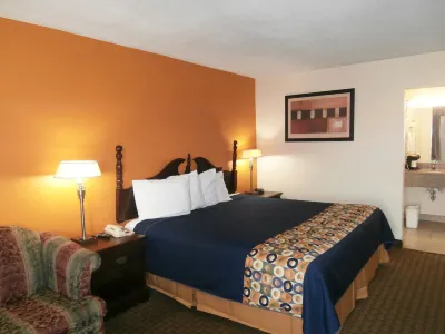 Americas Best Value Inn Newnan Hotels in 