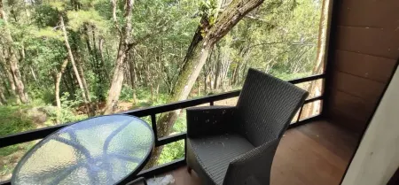 Seribu Batu Songgo Langit Resort & Camp Отели в г. Imogiri