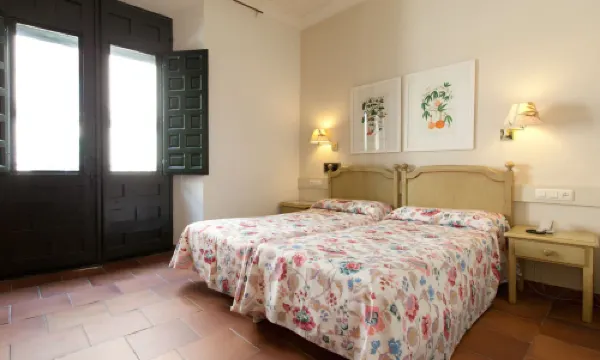 Hotel Leonor de Aquitania