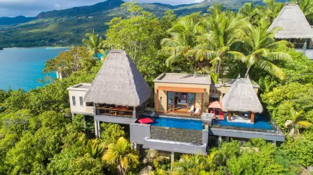 Anantara Maia Seychelles Villas Отели рядом с достопримечательностью «Майя Бич»