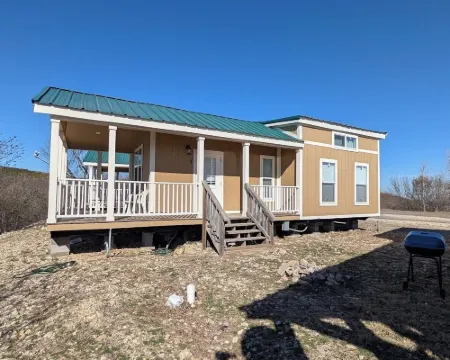 Cedarvale Cabins at Turner Falls Hotels in Murray County