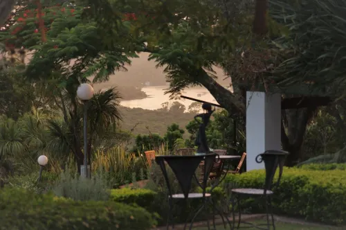 On-The-Summit Lodge & Conference Venue - Pensions