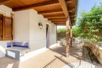GuestHost - Countryside Sicily House
