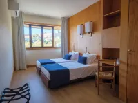 Vilar Oporto Hotel Hotels near Porto Editora