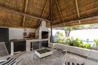 Stylish 2-Bed Apartment in Centurion, Pretoria