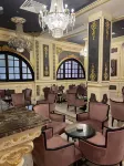 Cosmopolitan Hotel Отели в г. Каир