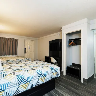 Motel 6 Baytown, TX - Garth Rd Hotels near Baytown Historical Preservation Association