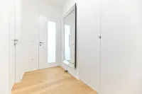 Luxury Penthouse Berin with Rooftop Terrace and Jacuzzi - جاكوزي