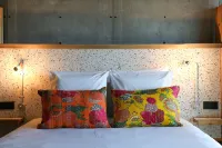 Jam Hotel Lisbon Hotels in Almada