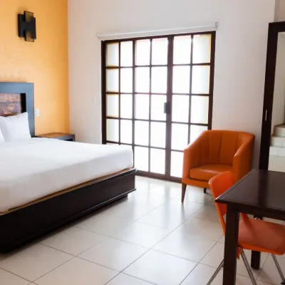 Happy Express Hotel Hotels near Mochilas "jani"