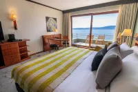 Park Lake Luxury Hotel فنادق في Cautin Province