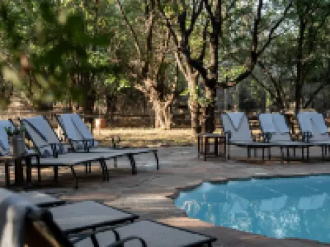 貓舌帳篷營地 - 貓舌遊獵保護區 博博農酒店