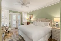 Village Inn and Pub Hotels in Saint Simons Island
