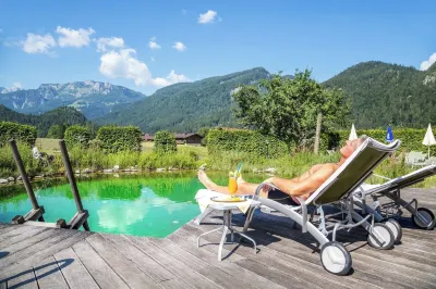 Vitaloase zu den Drei Brüdern Hotels in der Nähe von Loferer Alm Bahn 2