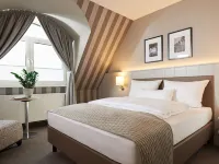 Sachsenpark-Hotel Hotels near Seehausen