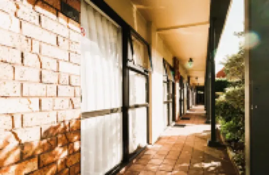 Tudor Court Motor Lodge