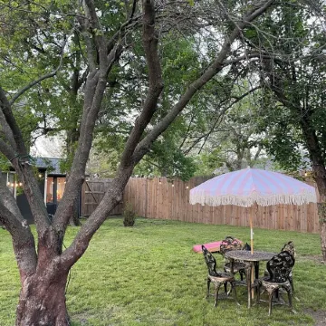 Charming 125year old Victorian 3-bedroom house in fabulous Broken Arrow