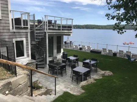 Luxury Villa-Private Waterfront on Lake Winnipesaukee w/ Boat Dock- Meredith Bay