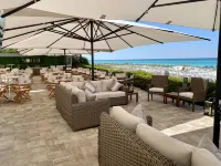 Gulf Views and Beach Service Included - Charming Coastal Escape
