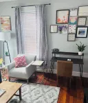 Spacious 3-bedroom apartment in Catskill village - walkable to area attractions