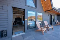 Electric Fireplace and Kitchenette - Spacious Inviting Retreat Hotels in Garrett County