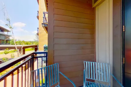 Trailhead Lodge 2104